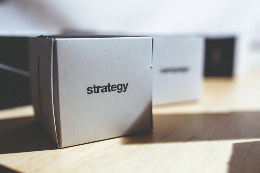 kaboompics.com_Strategy box